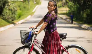 With bicycles, impoverished indigenous girls in Guatemala get a…